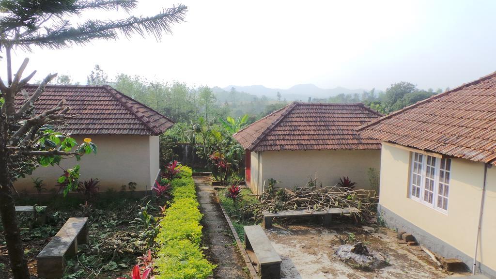 Golf View Cottages Мадикери Екстериор снимка